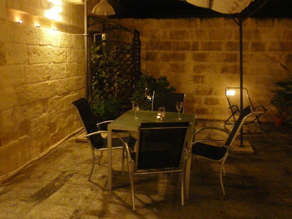 Appartamenti "Il Delfino" Lecce Oda fotoğraf